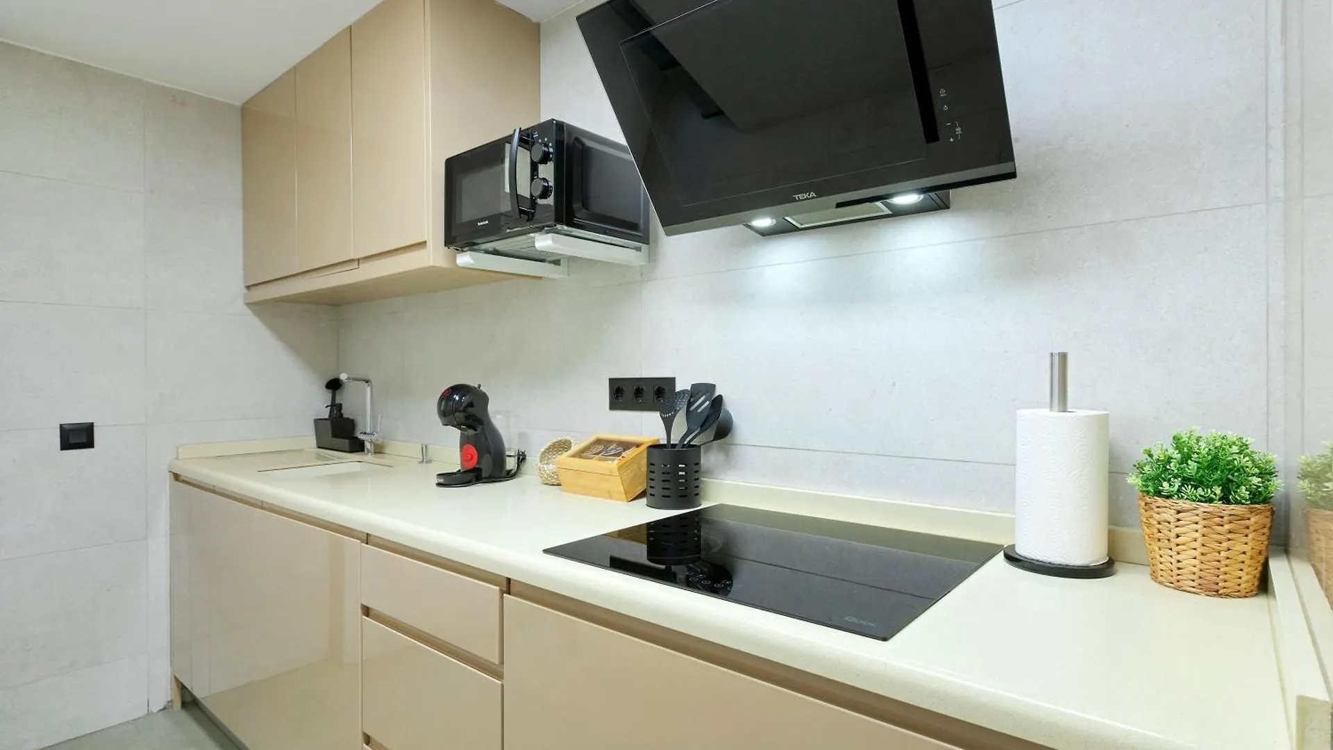 Apartment Greenwaves Con Piscina El Medano  Spain